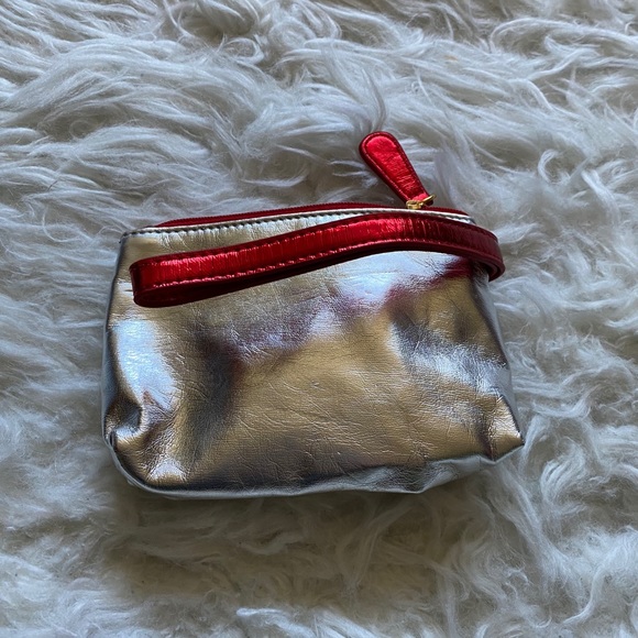 Gymboree Girls Metallic Heart Valentine Wristlet - Picture 2 of 4